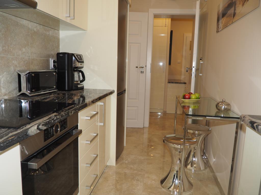 Grand-Tourist Posejdon Apartments Gdansk Room photo